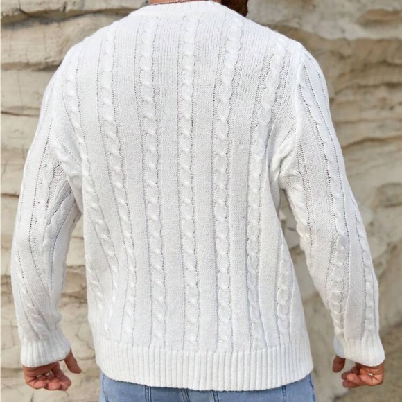 Cable Knit Sweater ⌚️ - Picture 3 of 3